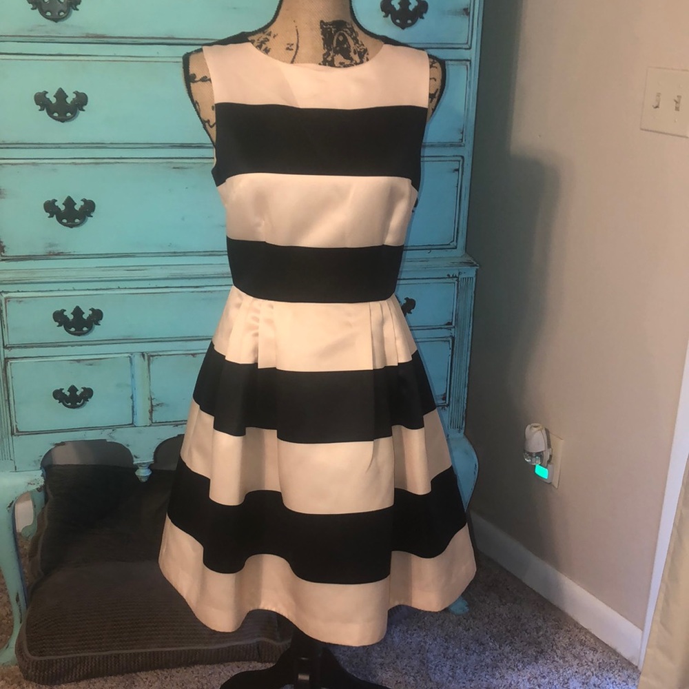 CECE DRESS